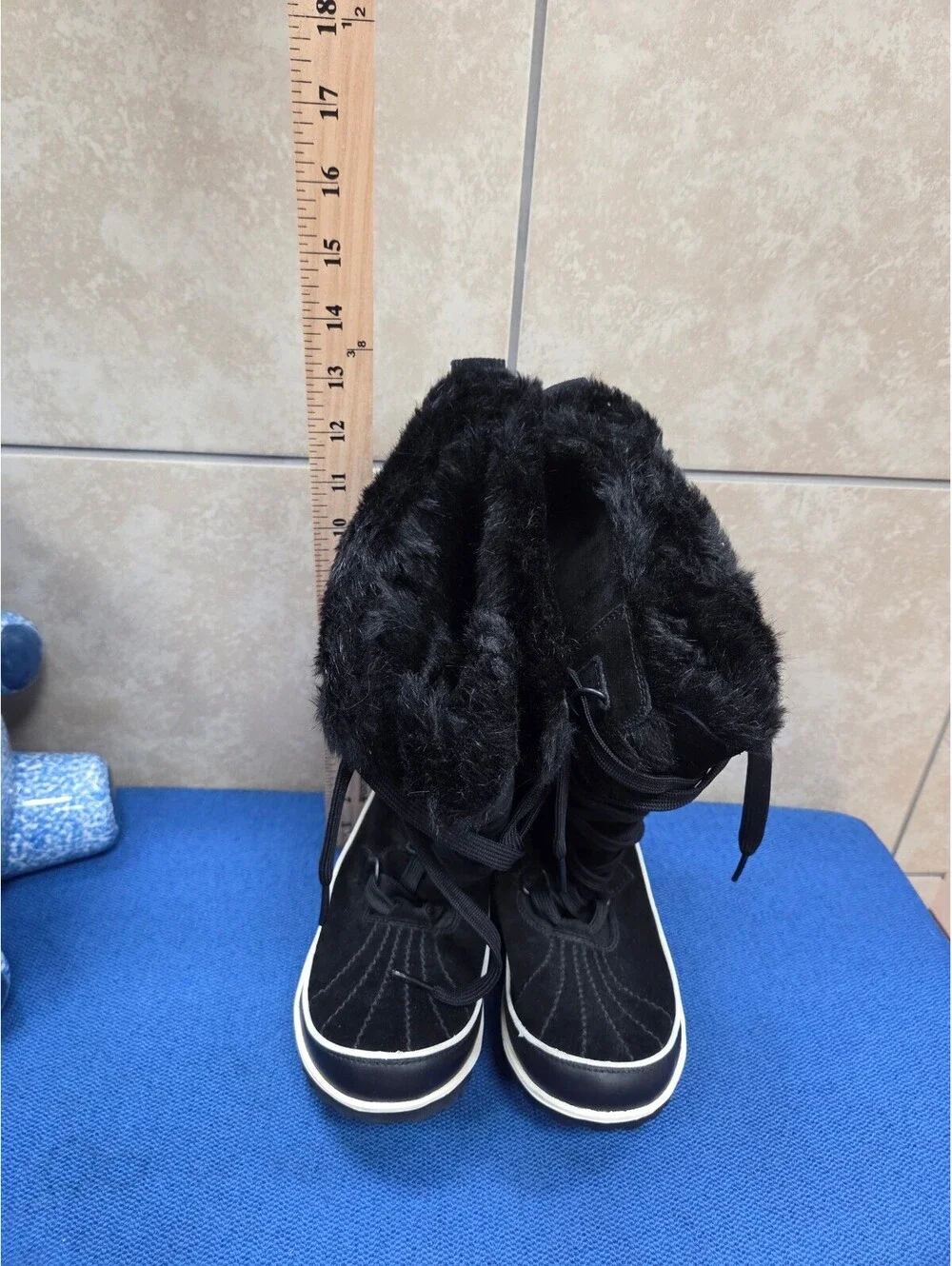 Sorel Joan of Arctic Black Suede Faux Fur Snow Boots Women's Size 9.5